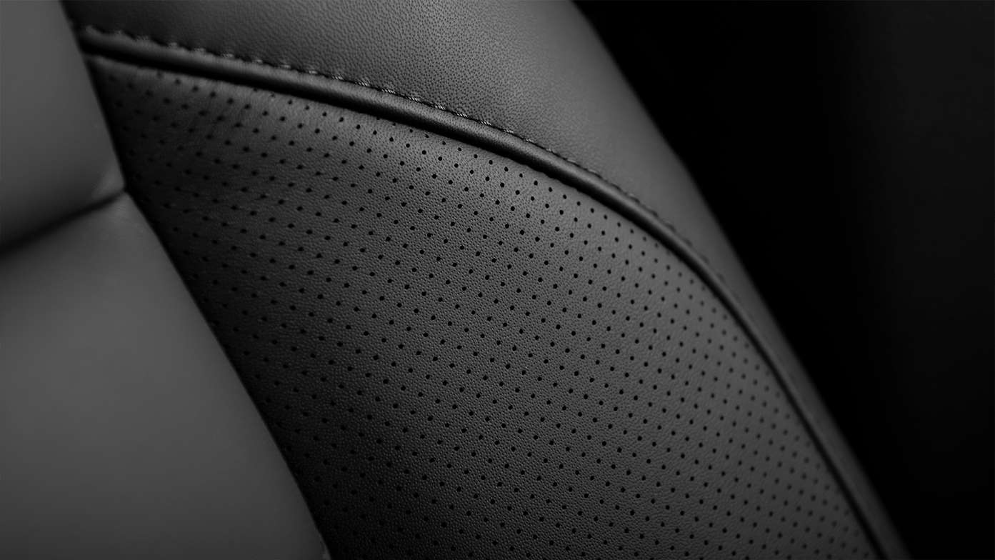 Vue de l'intérieur de la sellerie cuir du Honda CR-V.