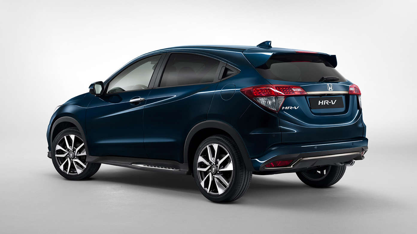 Vue de trois quarts arrière du Honda HR-V.