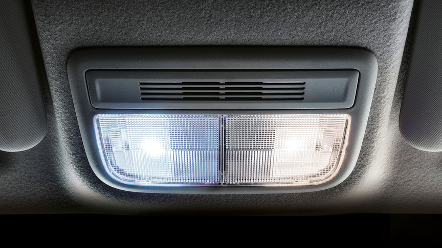 Détail de l'éclairage intérieur à LED de la Honda Jazz.