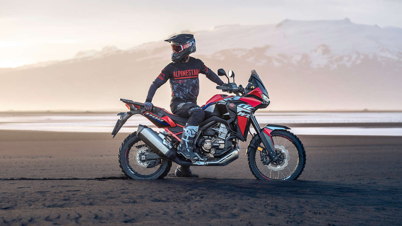 Un pilote sur une moto Honda