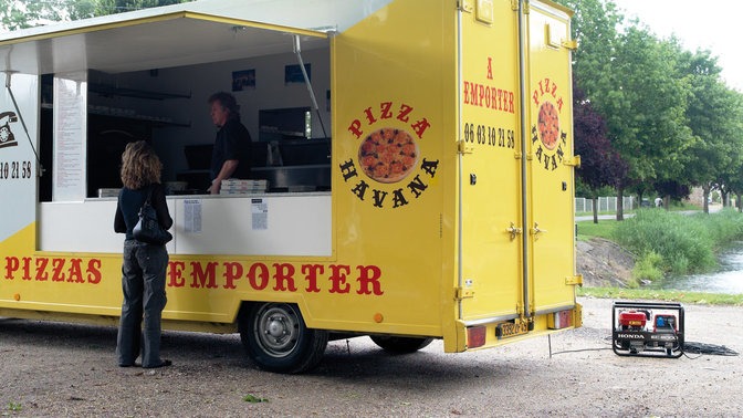 Groupe &eacute;lectrog&egrave;ne Endurance utilis&eacute; par des mod&egrave;les.