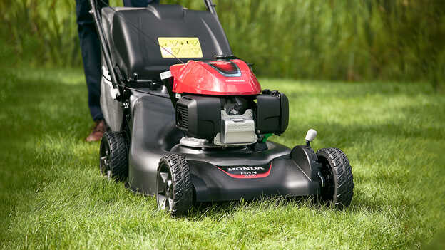 Gros plan du moteur de la Honda HRN.