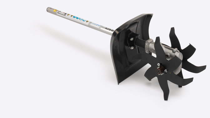 Honda Versatool&trade; &eacute;quip&eacute; de la sarcleuse.