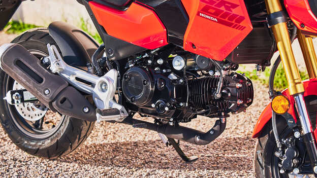 Gros plan sur le moteur MSX125 Grom