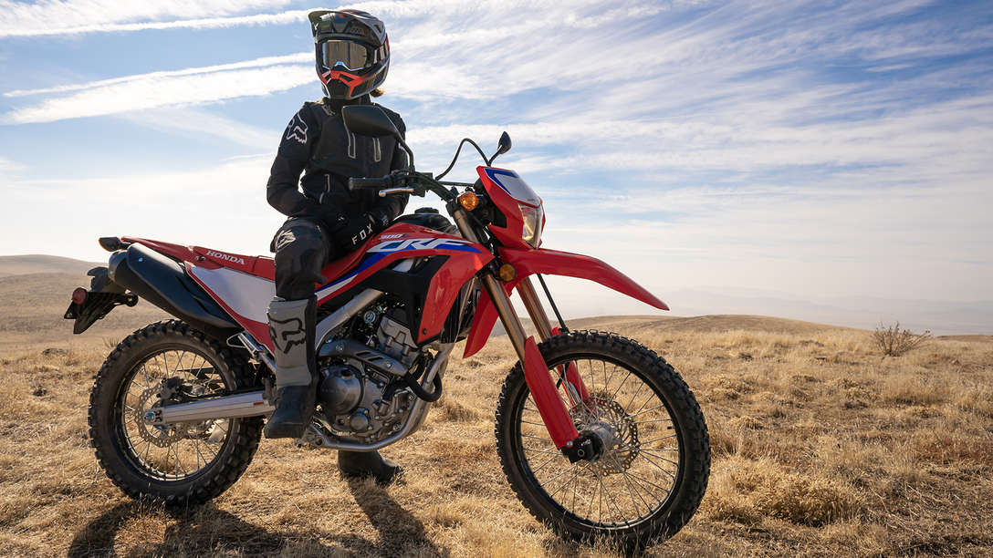 Honda CRF300L, SOYEZ LÀ. PARTOUT OÙ IL Y A LA