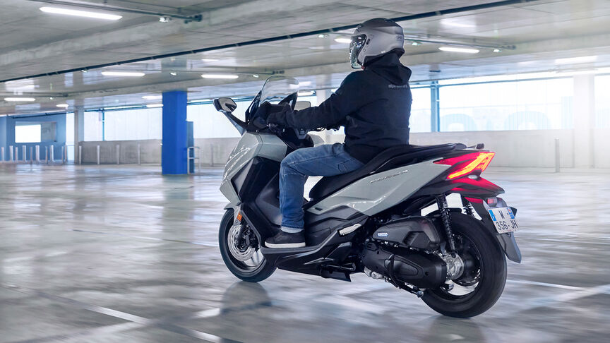 Honda Forza 125