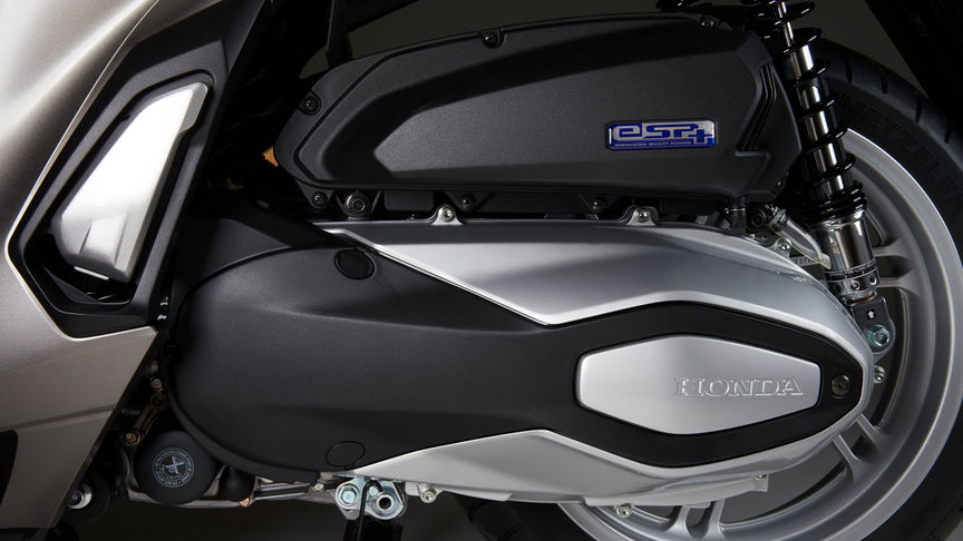 Honda SH350i - Moteur SACT 4 soupapes à refroidissement liquide plus puissant