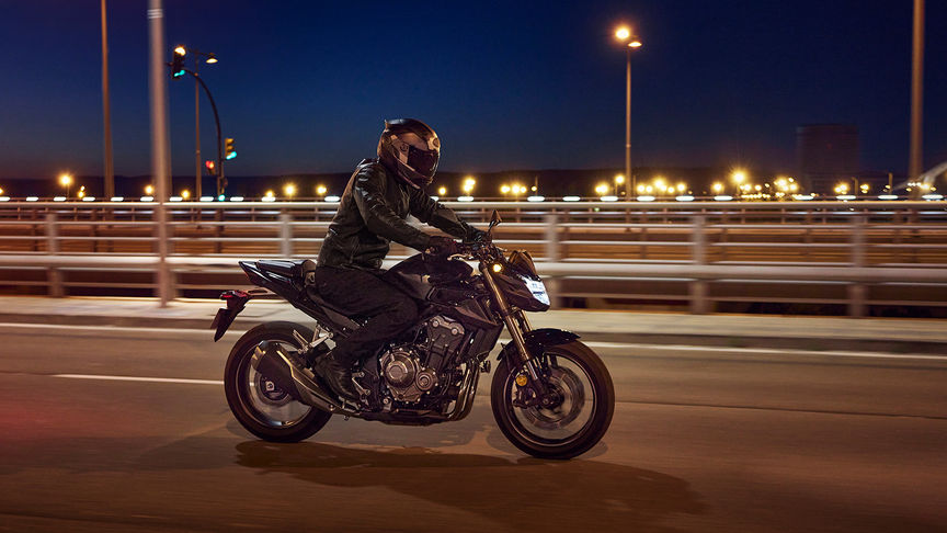 CB500F - Le look pour la ville