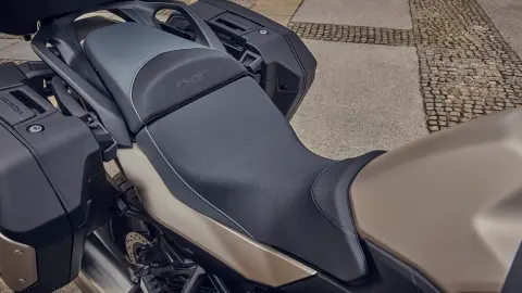 Selle NT1100 confortable repensée