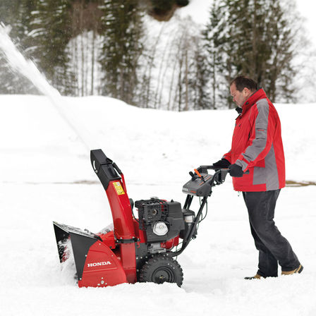 Le mod&egrave;le S&eacute;rie 7, utilis&eacute; par un d&eacute;monstrateur, en situation pratique.