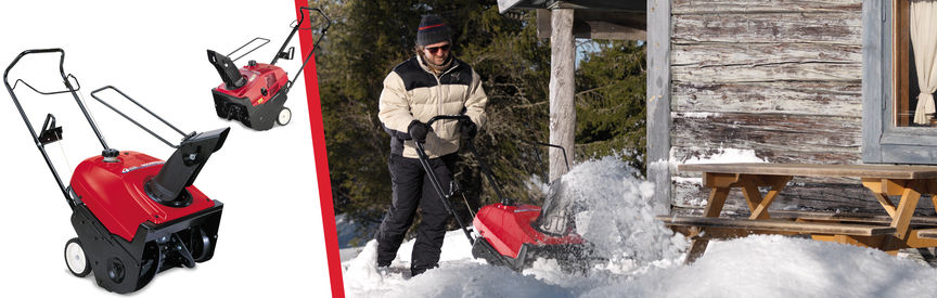 Gauche&nbsp;: 2&nbsp;fraises &agrave; neige &agrave; &eacute;tape unique Droite&nbsp;: fraise &agrave; neige &agrave; &eacute;tape unique utilis&eacute;e par un d&eacute;monstrateur, dans un jardin.
